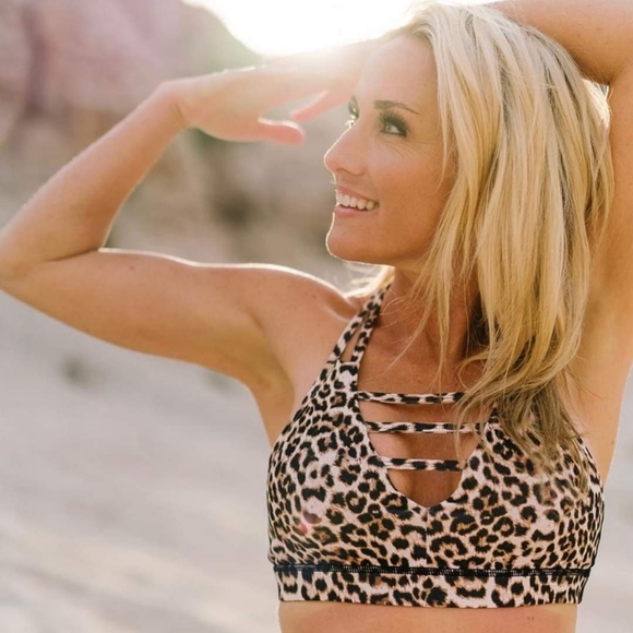 ZYIA Other - Zyia Leopard Grid Bra XXL NWT